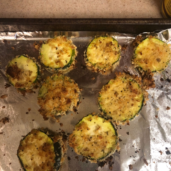 Quick Baked Zucchini Chips