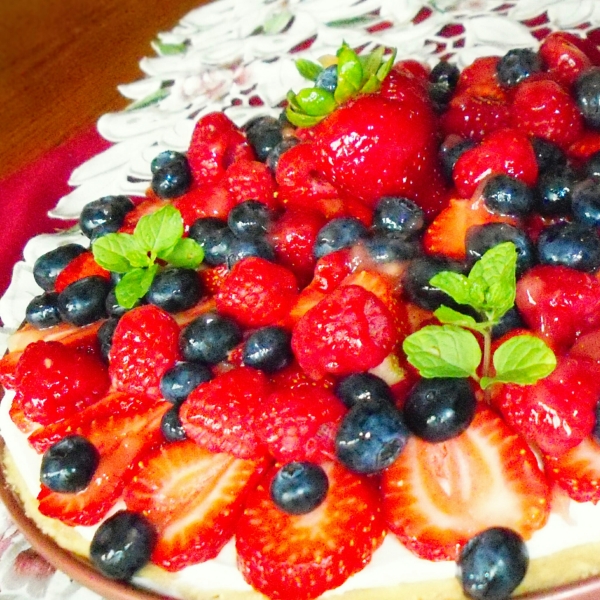 White Chocolate-Cream Cheese Fruit Tart