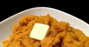 Sweet and Yummy Mashed Acorn Squash