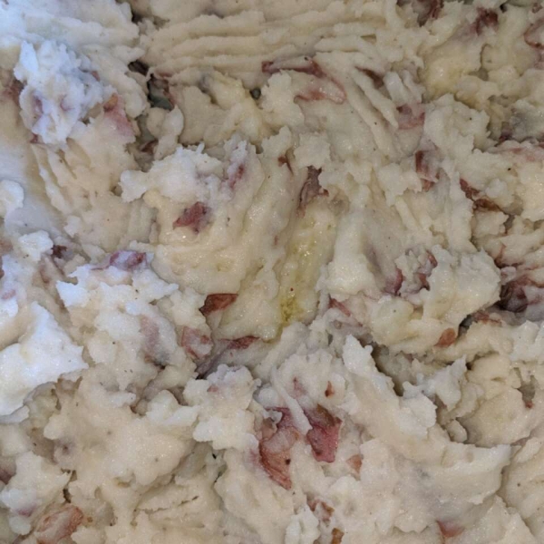 Red Garlic Mashed Potatoes