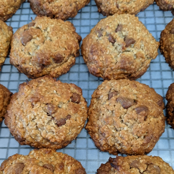 Oatmeal Banana Raisin Coconut Cookies