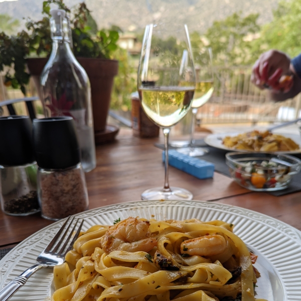 Spicy Shrimp Fettuccine with Garlic and Tomatoes