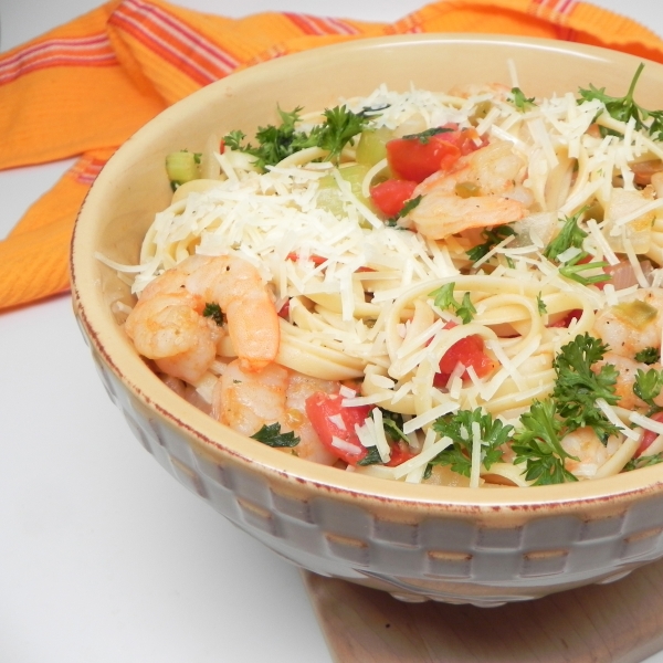 Spicy Shrimp Fettuccine with Garlic and Tomatoes
