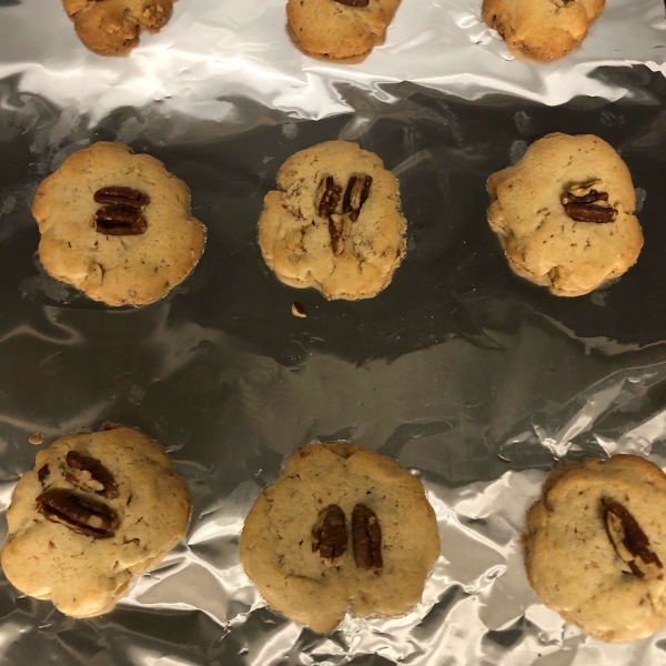 Butter Pecan Cookies