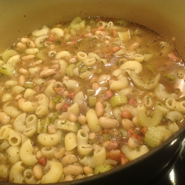 Italian White Bean and Pancetta Soup