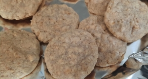 Soft Oatmeal Cookies