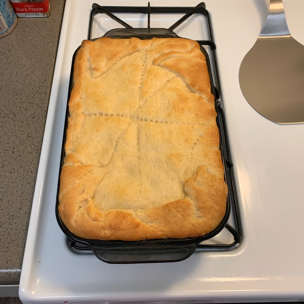 Amazingly Easy, Surprisingly Tasty Broke College Student Chicken Pot Pie