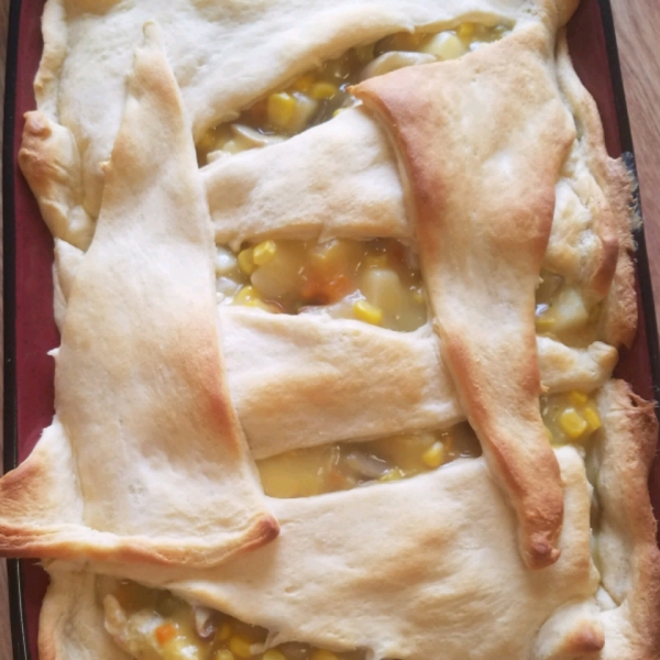 Amazingly Easy, Surprisingly Tasty Broke College Student Chicken Pot Pie