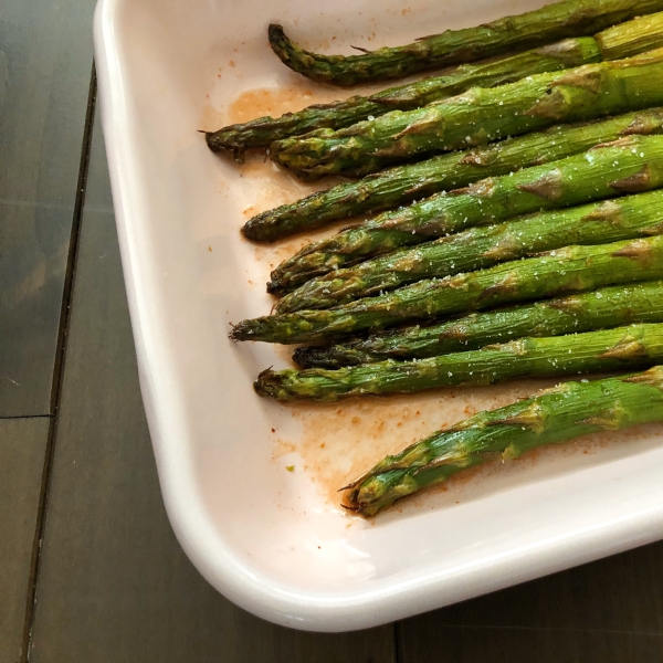 Air Fryer Honey-Sriracha Asparagus
