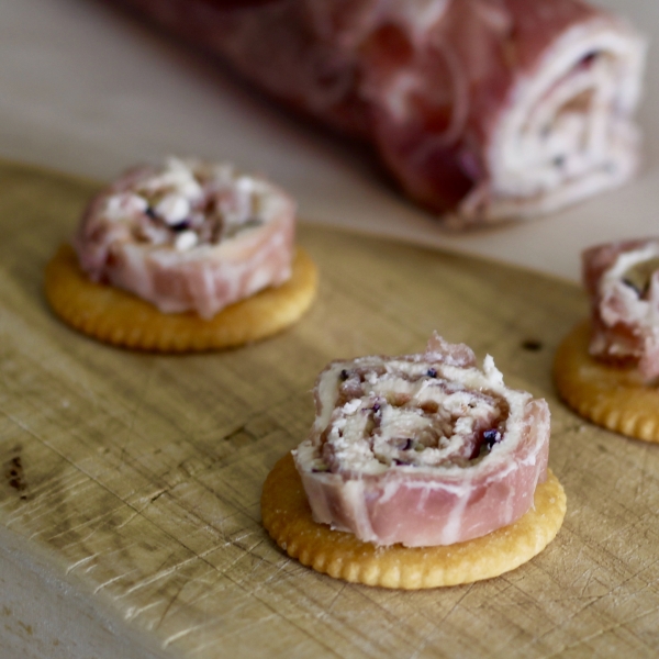 Fig and Prosciutto Appetizer Bites