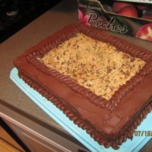 Peanut Crunch Cake