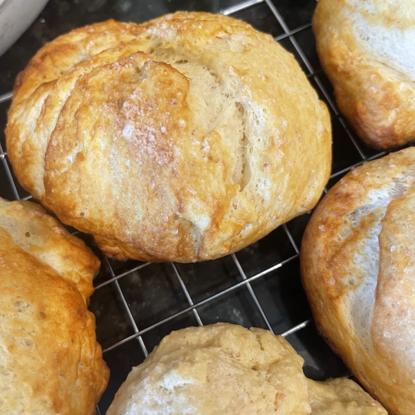 Pretzel Buns