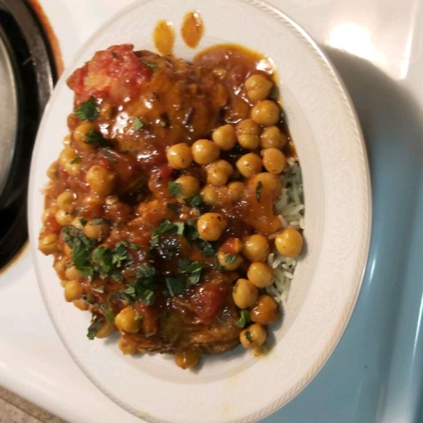 Instant Pot Chicken Tagine with Apricots and Chickpeas