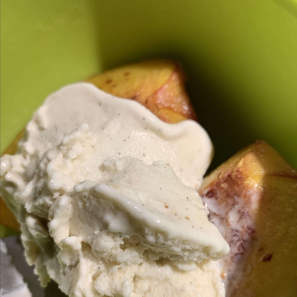 Baked Peaches 'n Cream