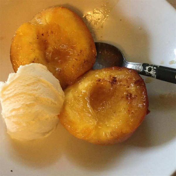 Baked Peaches 'n Cream