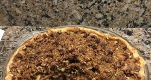 Apple Streusel Pie