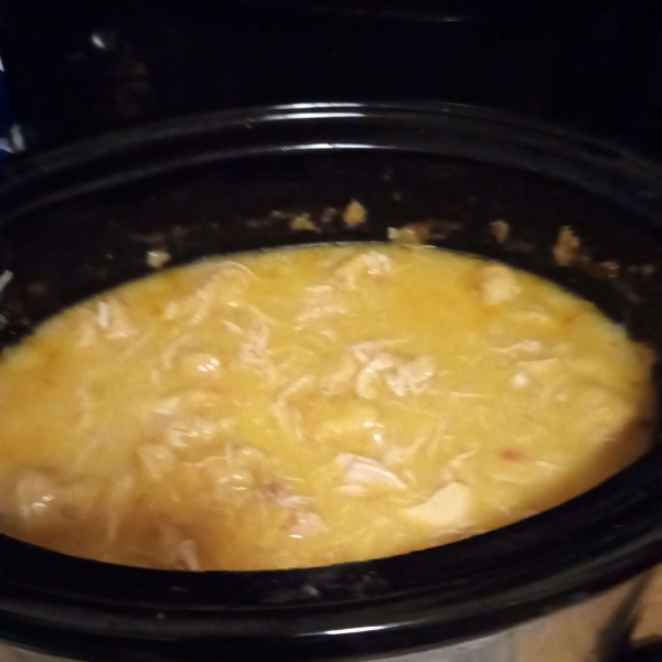 Slow Cooker Chicken and Dumplings