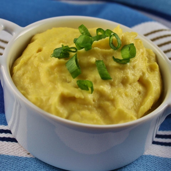 Mashed Cauliflower (Mashed Potatoes Replacement)