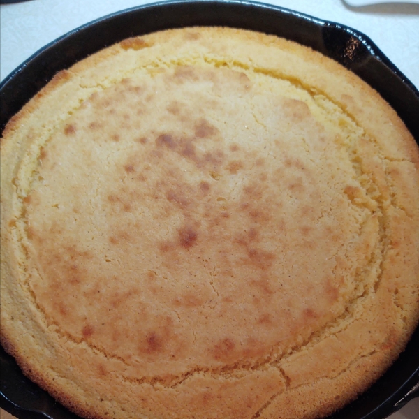 Mom's Sweet Buttermilk Corn Bread