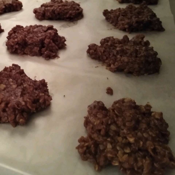 No Bake Chocolate Peanut Butter Cookies