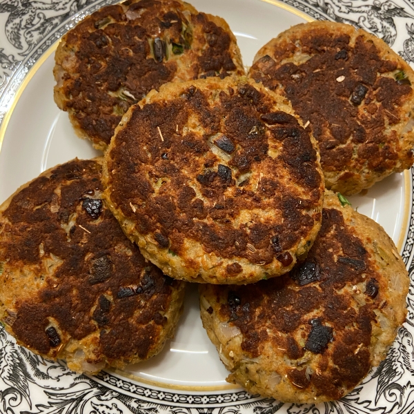 Salmon Croquette Burgers