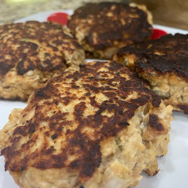 Salmon Croquette Burgers