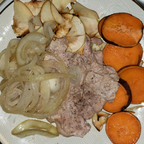 Pork Chops with Apples, Onions, and Sweet Potatoes