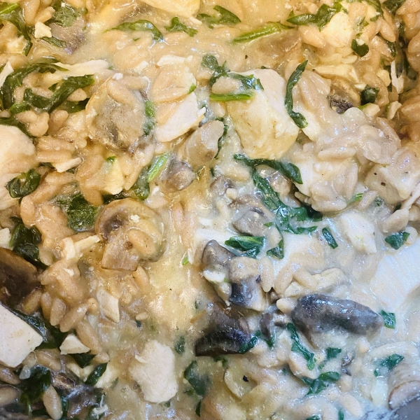 Instant Pot® Spinach and Mushroom Orzo