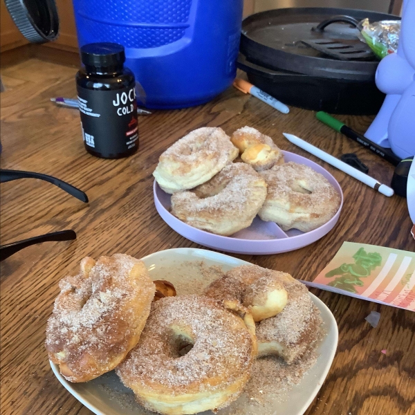 Air Fryer Cinnamon-Sugar Doughnuts