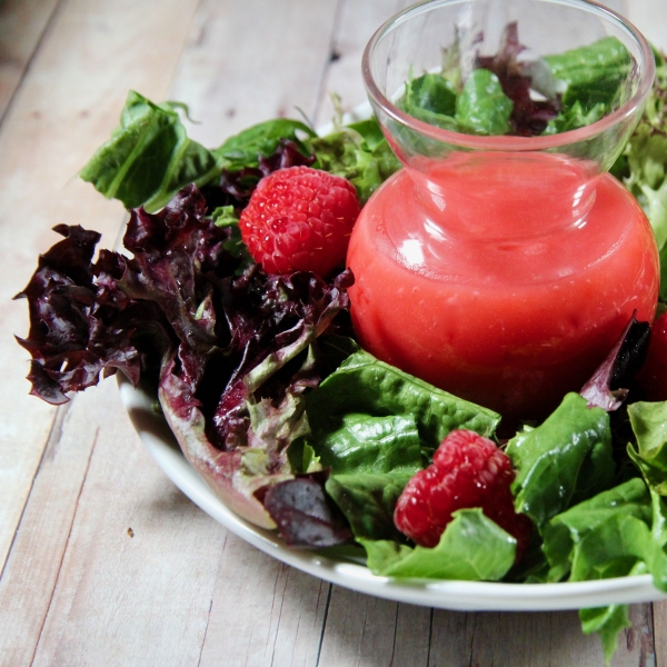 Raspberry Vinaigrette Salad Dressing