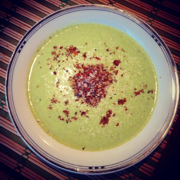 Quick and Hearty Asparagus Soup