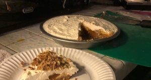 Banana-Dulce de Leche Pie (Banana-Caramel Pie)