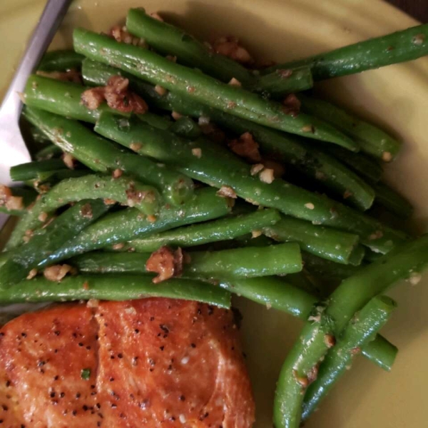 Green Beans With Walnuts