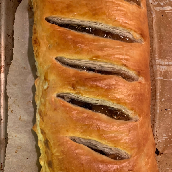 Easy Apple Strudel