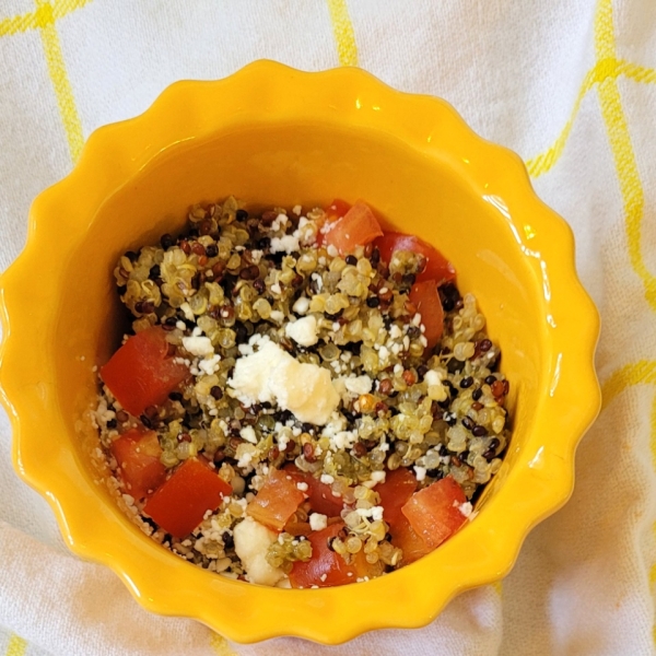 Quinoa Greek-Inspired Salad