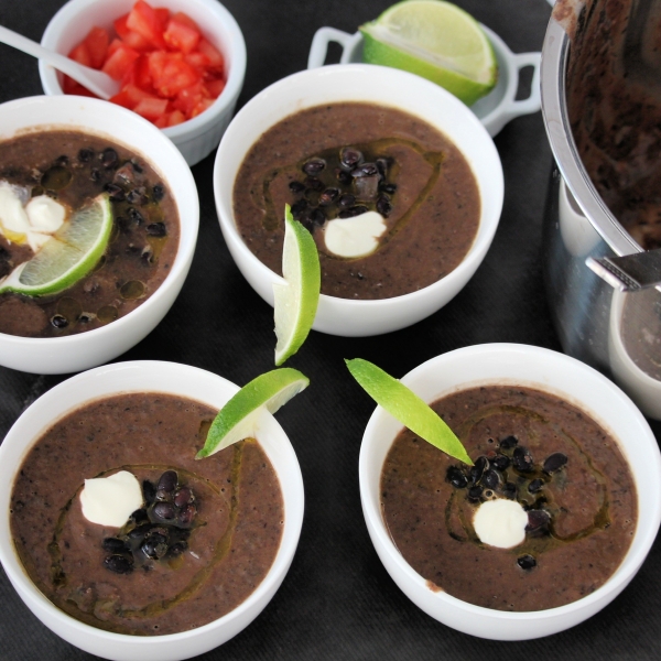 Instant Pot® Spicy Black Bean Soup (Vegan)