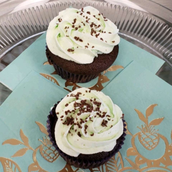 Chocolate-Orange Cupcakes with Pistachio Buttercream