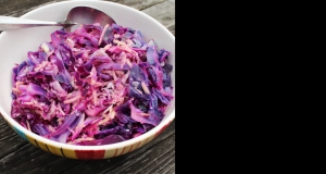 Szybka Surowka z Czerwonej Kapusty (Polish Red Cabbage Slaw)