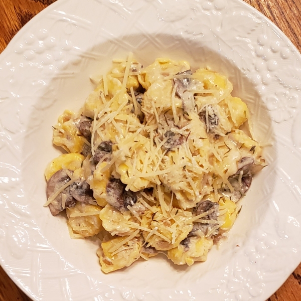 Creamy Mushroom Tortellini Alfredo