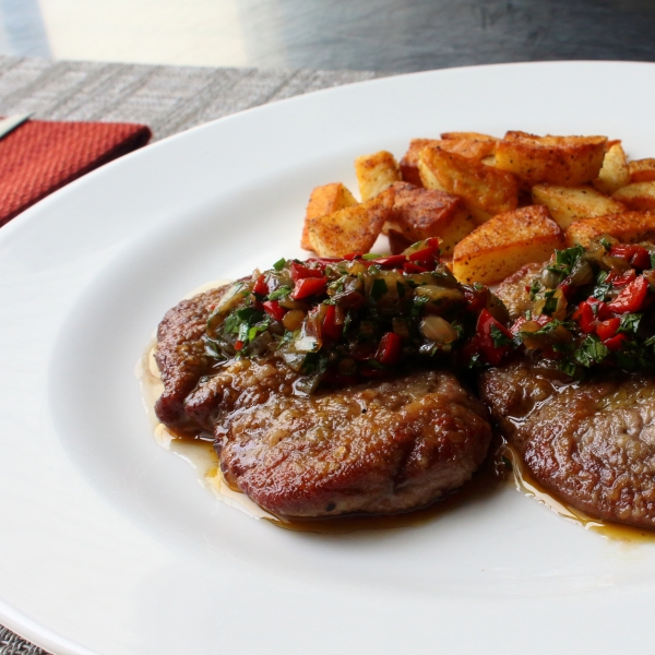 Lamb Scallopini with Pepper and Onion Agrodolce