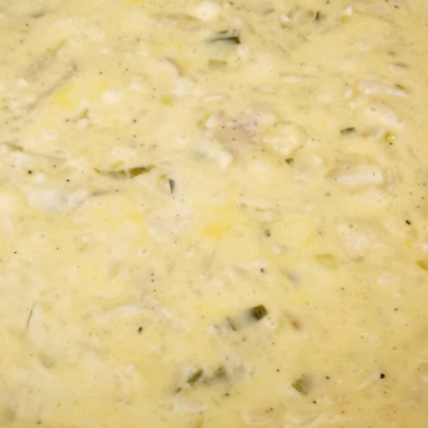 Cheesy Potato Leek Soup