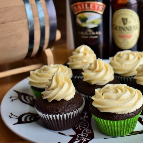 Irish Cocktail Cupcakes