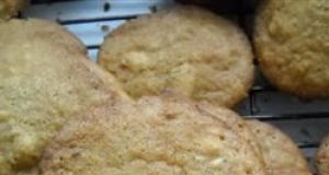 Macadamia Nut Cookies