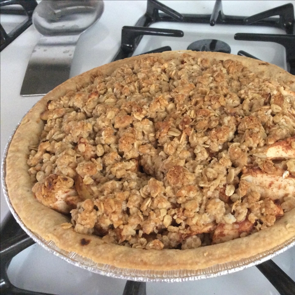 Apple Crisp Pie