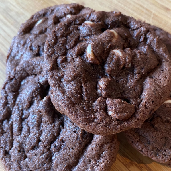 Mocha White Chocolate Chunk Cookies