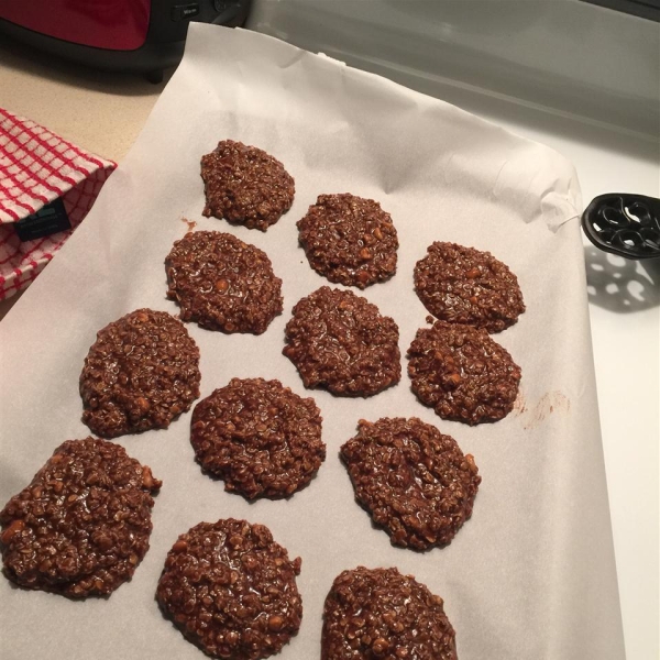 Healthier No Bake Oatmeal Cookies