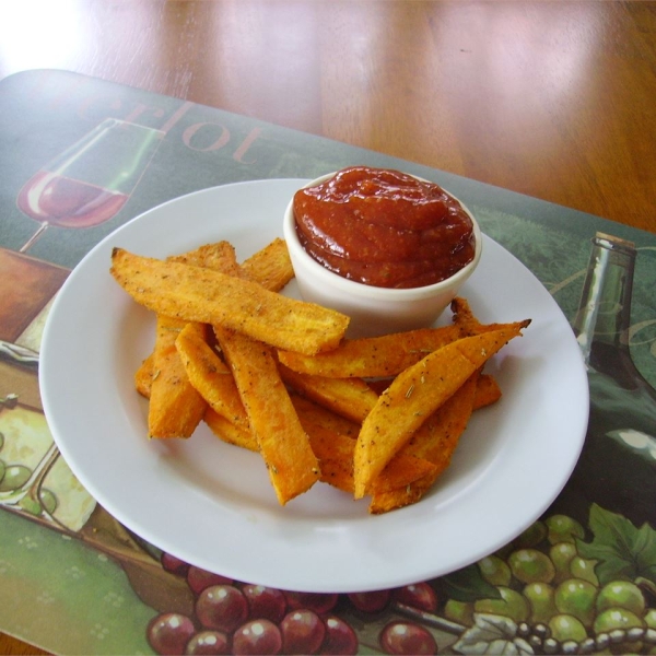 Easy Spicy Ketchup Dip for Sweet Potato Fries