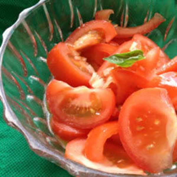 Easy Tomato Salad