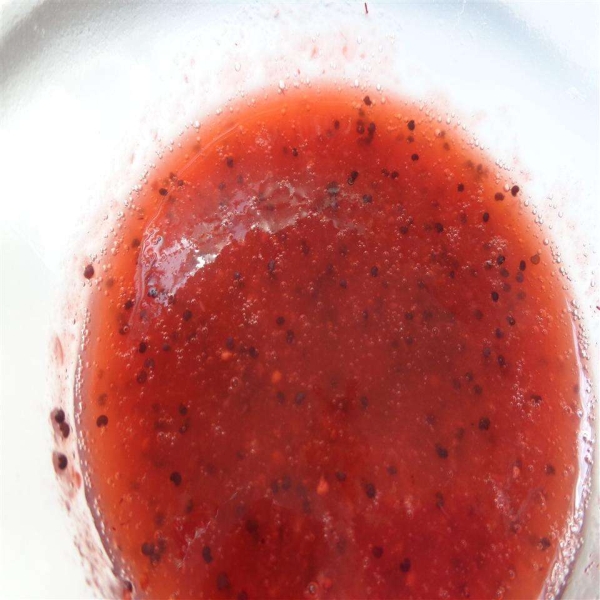 4-Ingredient Strawberry Vinaigrette