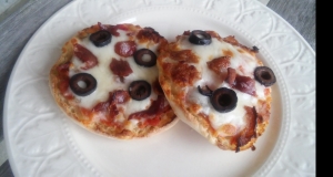 Quick and Easy Mini Salsa Pizzas